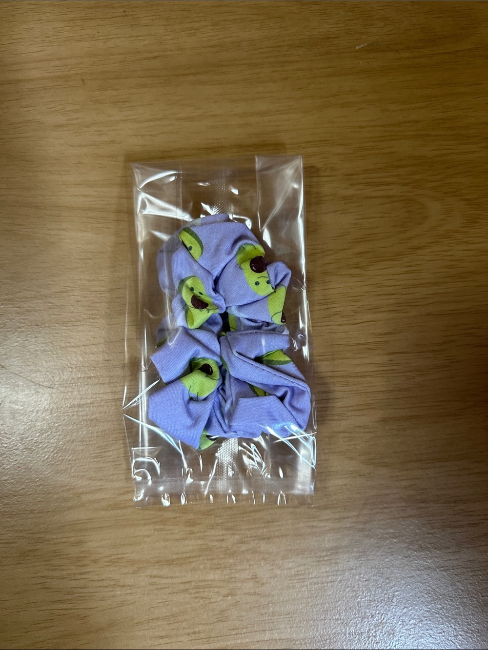 Avocado Pattern Hair Scrunchie - Picture 6 of 6